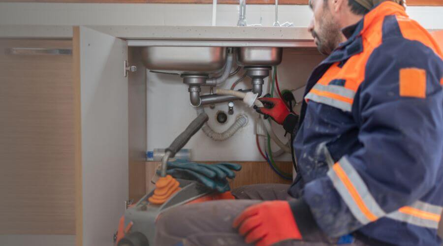 Local water heater installation in McLeod, TX
